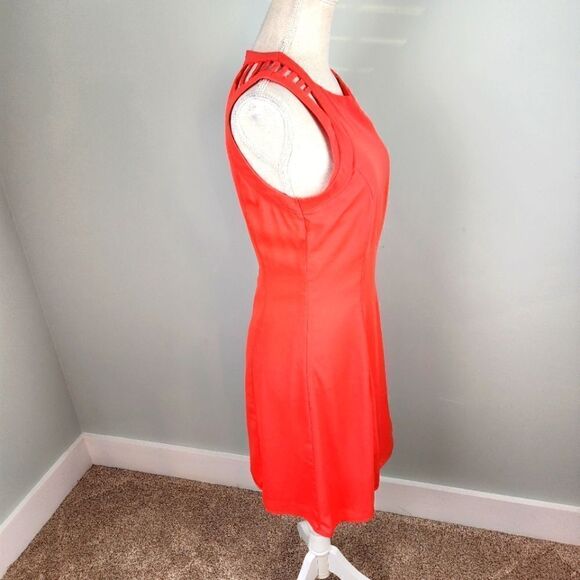 Ya LOS ANGELES WOMEN'S SHEATH SLEEVELESS SILK DRESS SIZE MEDIUM - Picture 3 of 7